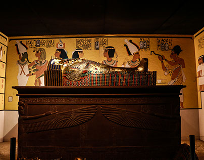 Exposição do túmulo de Tutankamon / Pav. de Portugal
