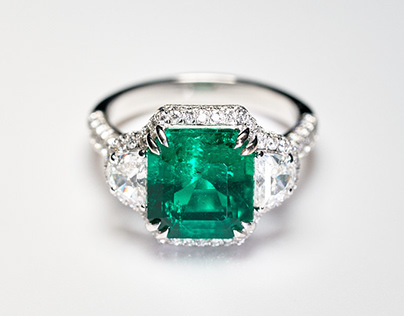 Project thumbnail - Emerald ring