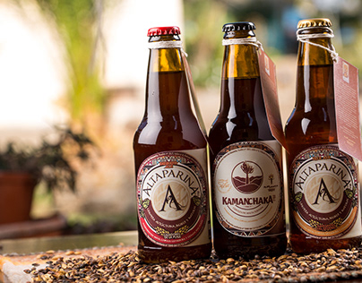 Diseño de etiquetas Cervecería Amauta