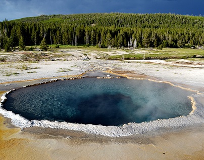 Yellowstone National Park: Geothermal Features