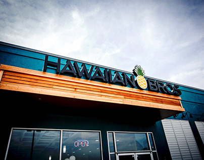 Restaurant & Environmental Branding: Hawaiian Bros.