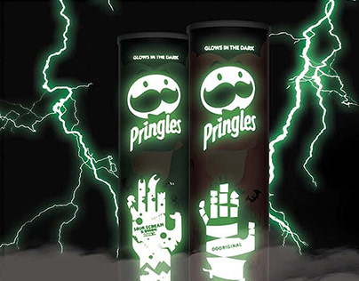 Glow in the Dark Pringles Halloween cans!