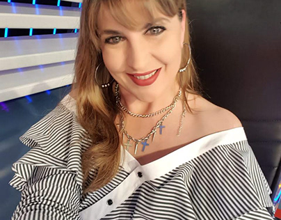 Lola Cordero - BenditaTV - Canal 9