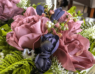 Floral Box with Mauve Rose Floral Arrangement