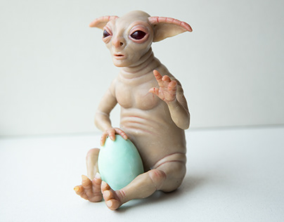 Sculpture of Alien with Egg