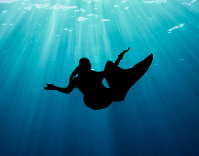 Fairfax Mermaid: Underwater Fantasy shoot