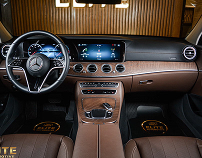 ELITE AUTO - Luxury Lounge Car Showroom