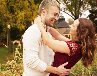 Lisa and Kevin's Fall Engagement Session
