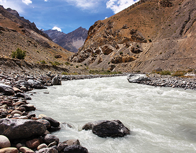 Offbeat Locations to Explore on a Delhi to Ladakh Trip