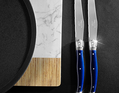 Knife Product Retouch