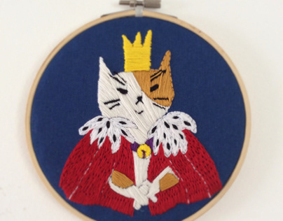 All hail the king cat!