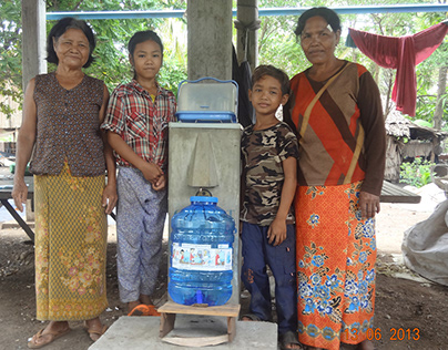 Household Water Treatment & Safe Storage CAMBODIA 2013