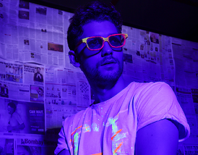 Editorial
Project UV Light