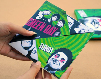 Green Day UNO! - Folder / CD case