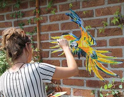 Garden Paradise birds mural