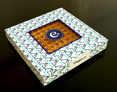 CHOCOLATE BOX -PYRAMID