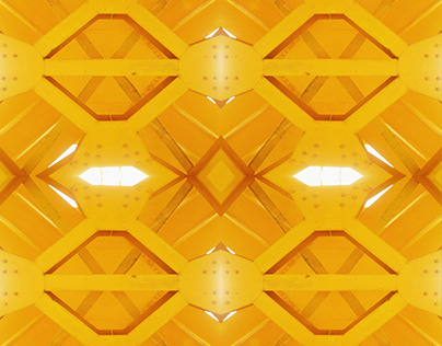 Photomontage numérique structure grue jaune