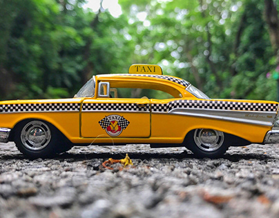 Miniature Taxi | ShotoniPhone
