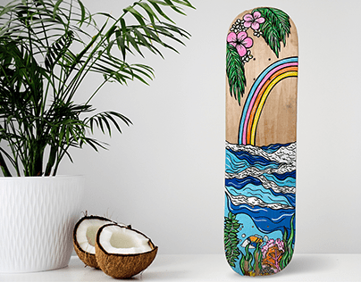 • Humhumu Rainbow Skateboard •