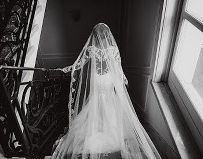 The Perfect Wedding Gown Shot