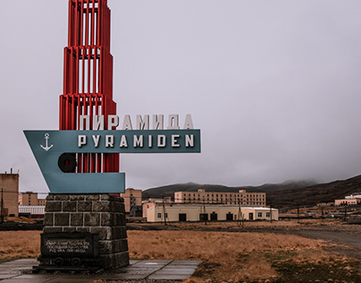 PYRAMIDEN – A Soviet Ghost Town on Svalbard (78° North)