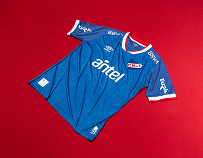 Away II — Club Nacional de Football