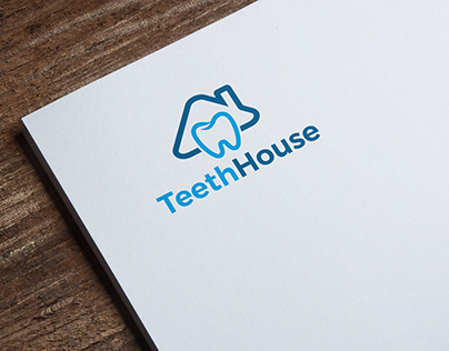 Teeth House Logo