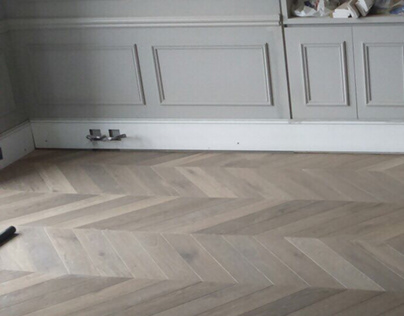 Grey White - Chevron Oak Flooring