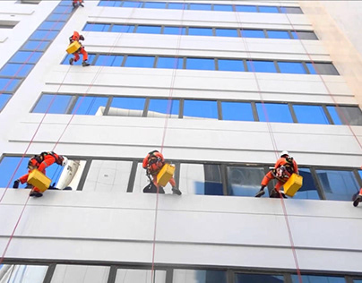 High Rise Rope Access Cleaning Service in Dubai