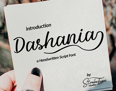 Dashania Handwritten Script Font