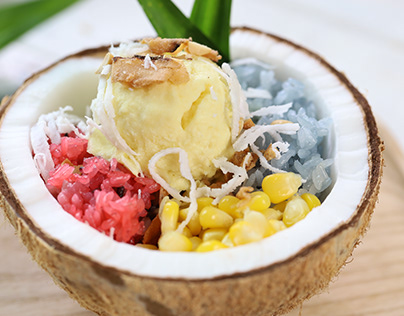 [PHOTOSHOOT] Sticky Rice With Fruits
