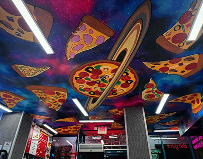Mega Pizza Miami / Pizza Planet