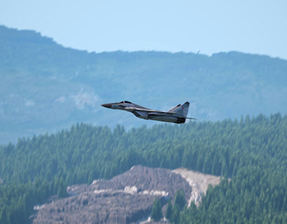 Видео "Миг-29 боевой вылет"