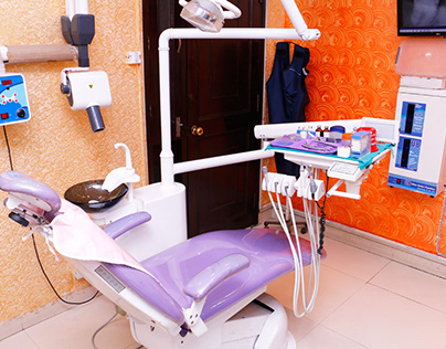 Orthodontic treatment in Paschim vihar