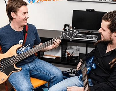 Bass Guitar Lesson in Brisbane?
