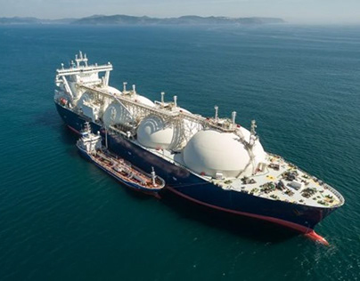 Brian Ladin Evaluates the Process of LNG Bunkering