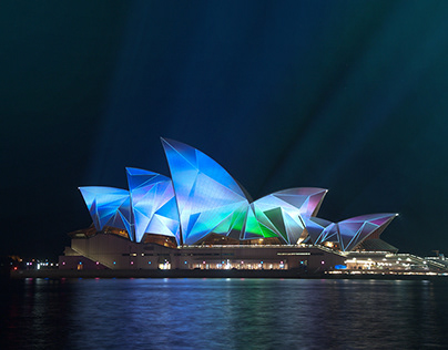 Vivid Sydney: A Guide to Get the Family Fun Started