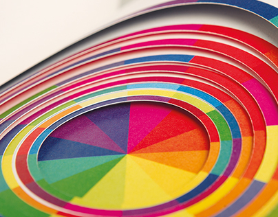 Libro de artista "Música y color: La escala cromática"