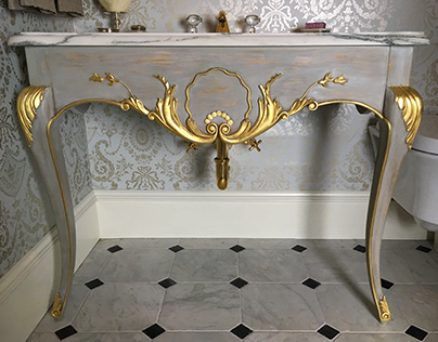 Decorative Carved Bathroom Vanity