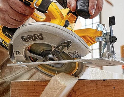 How To Use A Circular Saw Without A Table Safely