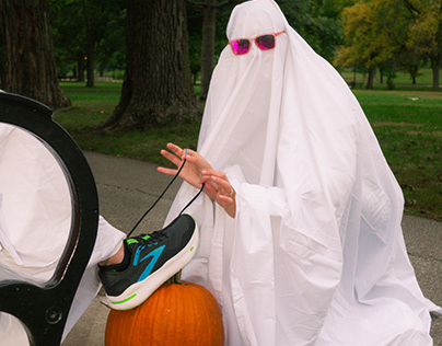 Brooks Ghost Max Halloween Photoshoot