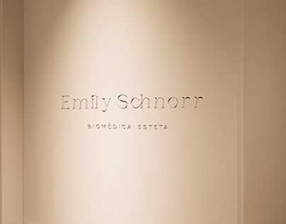 Identidade visual | Emily Schnorr