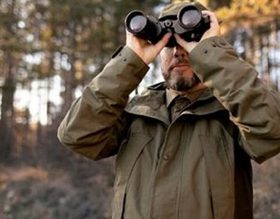 5 Awesome Binoculars For Birdwatching and Hunting