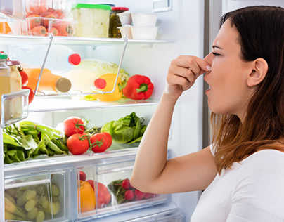 ¿Cómo evitar los malos olores del refrigerador?