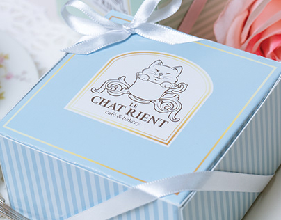 Le Chat Rient Packaging