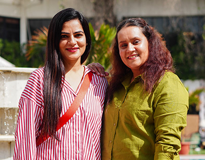 Shreeshti Sethi And Priyanka Pareek - JLF