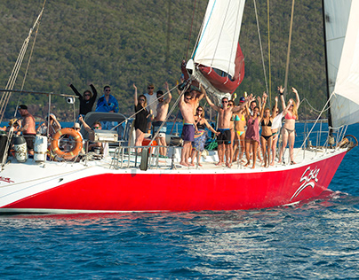 LOOKING Best Adventure Activity Whitsunday ?