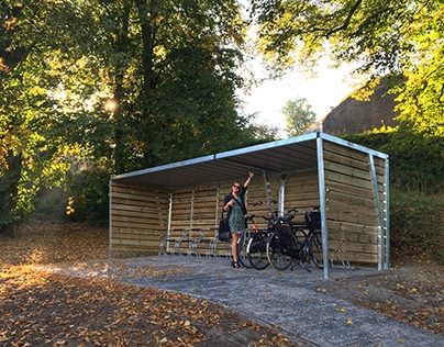 The Wave cycle shelter