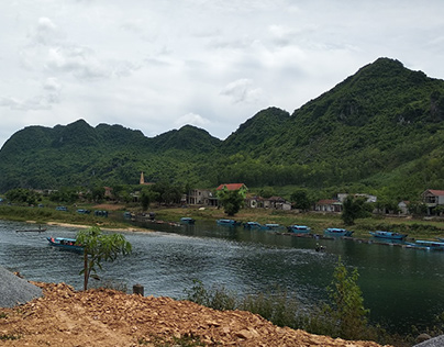 Phong Nha river