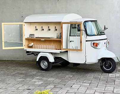 Mobile Bar by Don Rocco